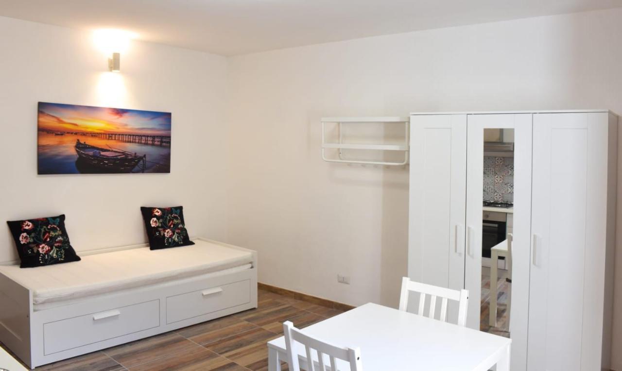 Majorca Studio Old Town Apartment Alghero Bagian luar foto