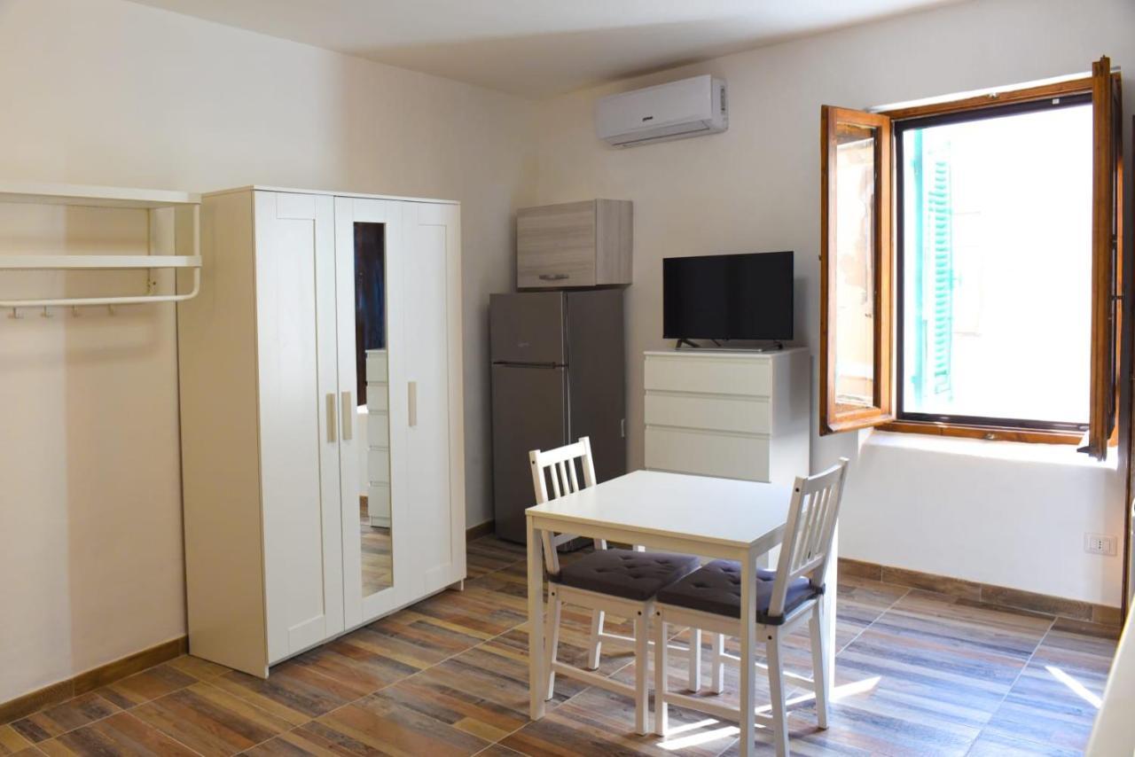 Majorca Studio Old Town Apartment Alghero Bagian luar foto